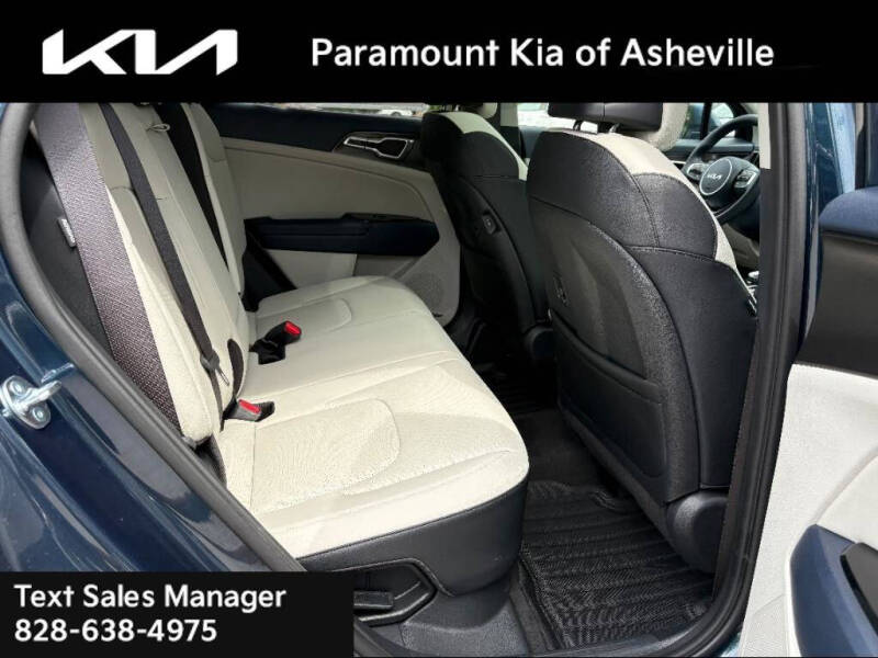 2025 Kia Sportage Hybrid EX