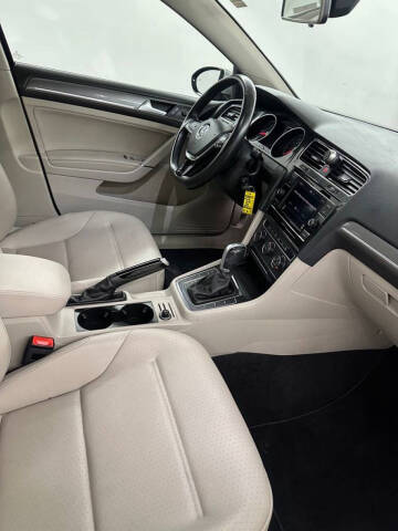 2019 Volkswagen Golf Alltrack