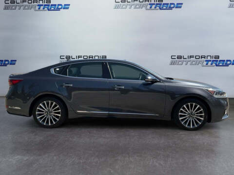 2017 Kia Cadenza Premium