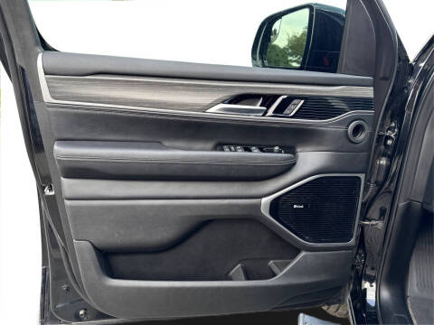 2024 Jeep Wagoneer Series III