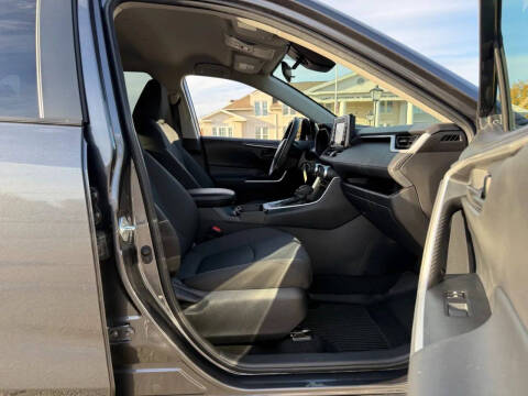 2021 Toyota RAV4 Hybrid LE