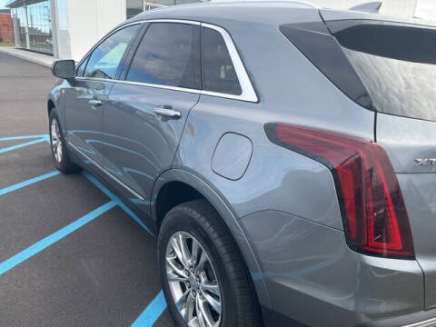 2020 Cadillac XT5 Premium Luxury