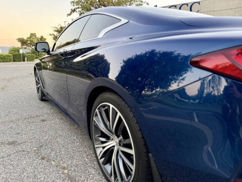 2017 Infiniti Q60 3.0T Sport