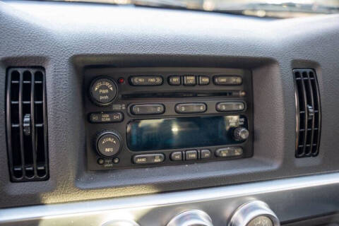 2005 Chevrolet SSR LS