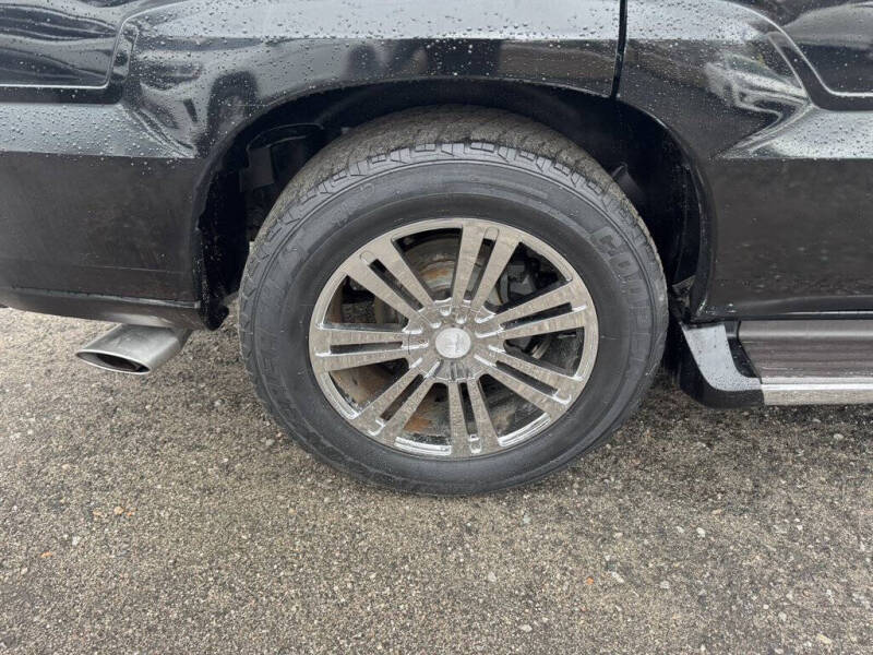 2004 Cadillac Escalade