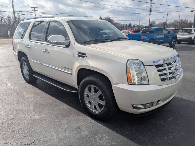 2007 Cadillac Escalade Base's photo