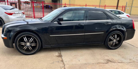 2008 Chrysler 300 for sale at FIRST CHOICE MOTORS in Lubbock TX