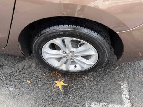 2019 Chevrolet Cruze LS