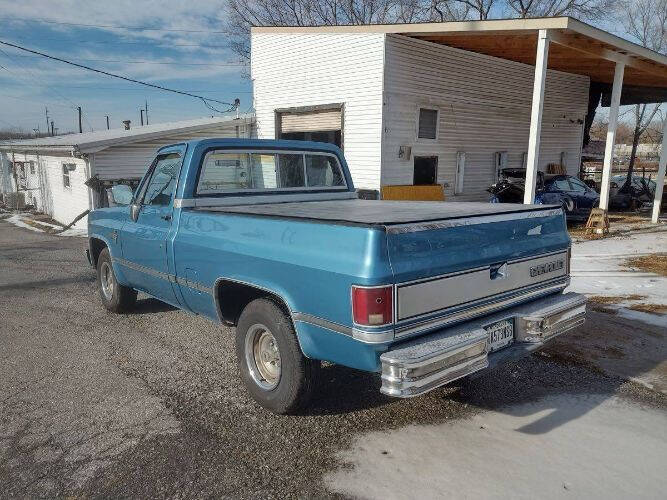 1983 Chevrolet Silverado 1500 SS Classic