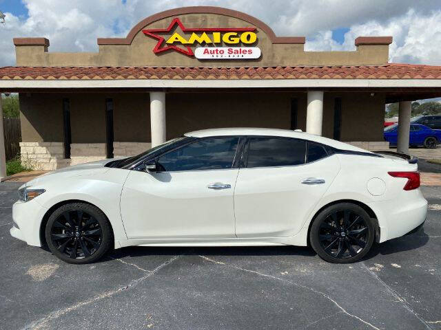 2017 Nissan Maxima SR's photo