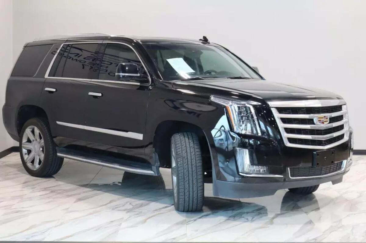 2018 Cadillac Escalade for sale at IMD MOTORS, INC in Dallas, TX