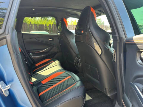 2023 Aston Martin DBX 707