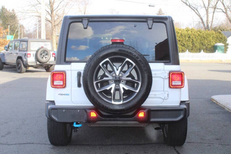 2024 Jeep Wrangler Willys 4xe