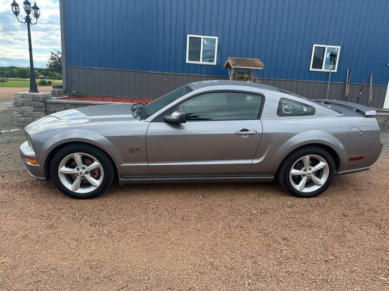 2006 Ford Mustang GT Deluxe