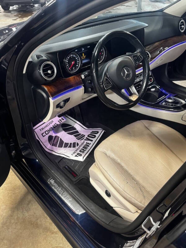 2017 Mercedes-Benz E-Class E 300 4MATIC