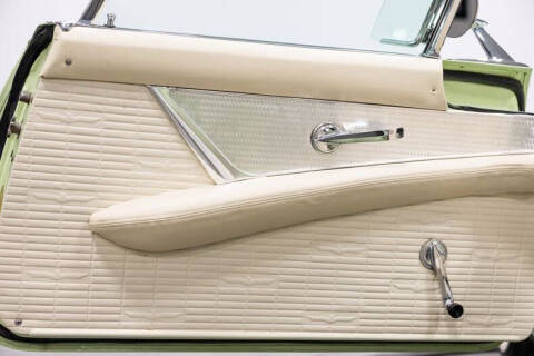 1957 Ford Thunderbird