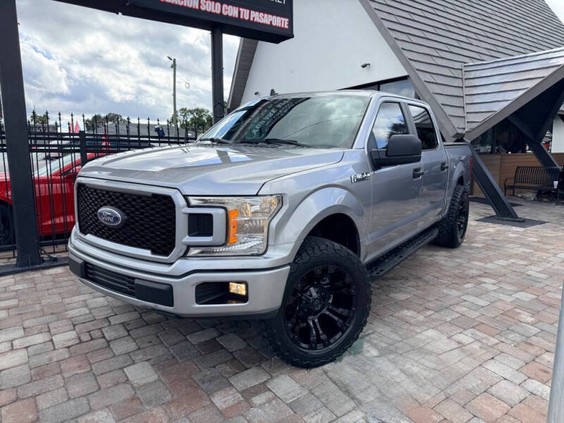 2020 Ford F-150 XL's photo