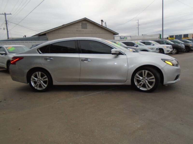 2017 Nissan Altima 3.5 SL