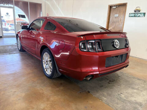 2014 Ford Mustang V6
