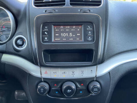 2018 Dodge Journey SE