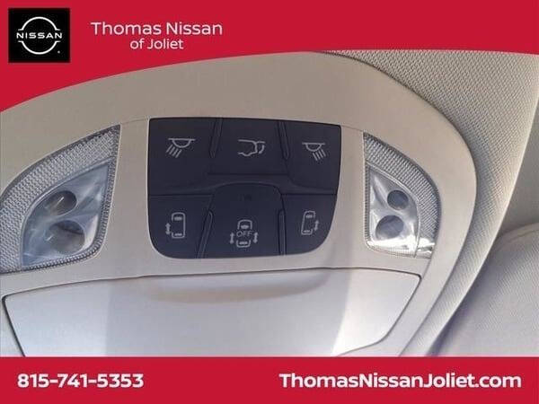 2024 Chrysler Pacifica Plug-In Hybrid Select