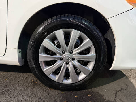 2012 Toyota Corolla LE