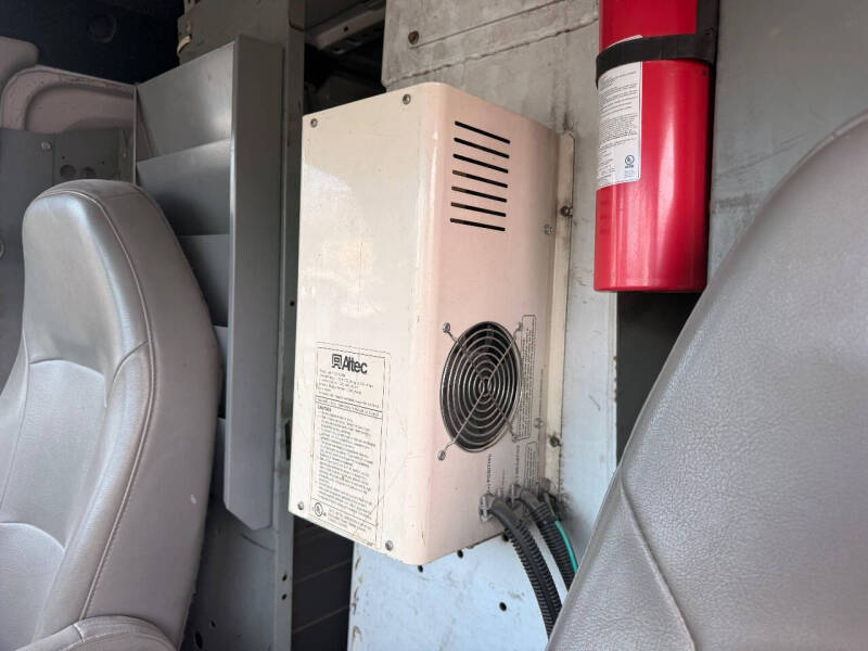 2008 Ford E-Series E-350 SD