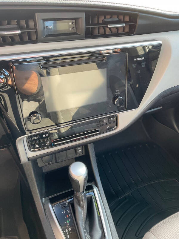 2017 Toyota Corolla LE Eco