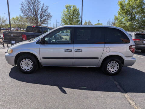 2003 Chrysler Voyager LX Value