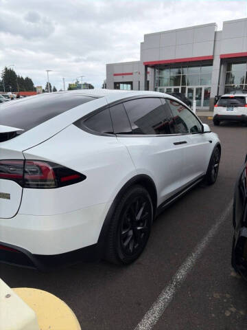 2023 Tesla Model X Standard Range