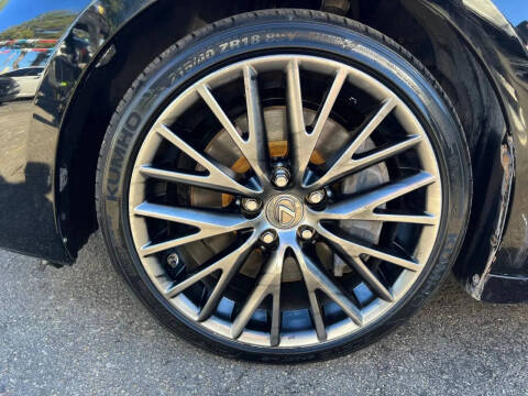 2017 Lexus IS 200t