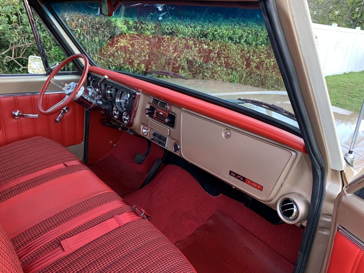 1968 Chevrolet C10 Pickup 36