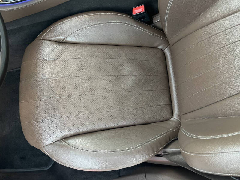 2017 Mercedes-Benz E-Class E 300 4MATIC