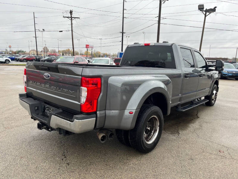 2022 Ford F-350 Super Duty XL photo 7