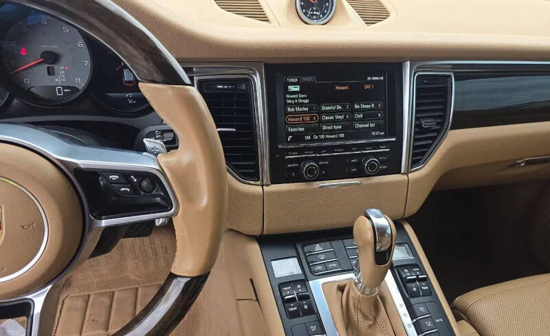 2016 Porsche Macan S