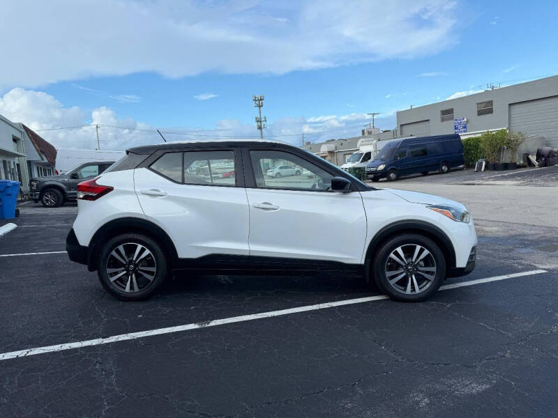 2018 Nissan Kicks SV