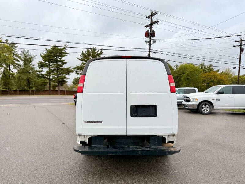 2018 Chevrolet Express 2500