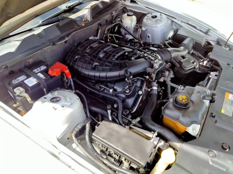 2014 Ford Mustang V6
