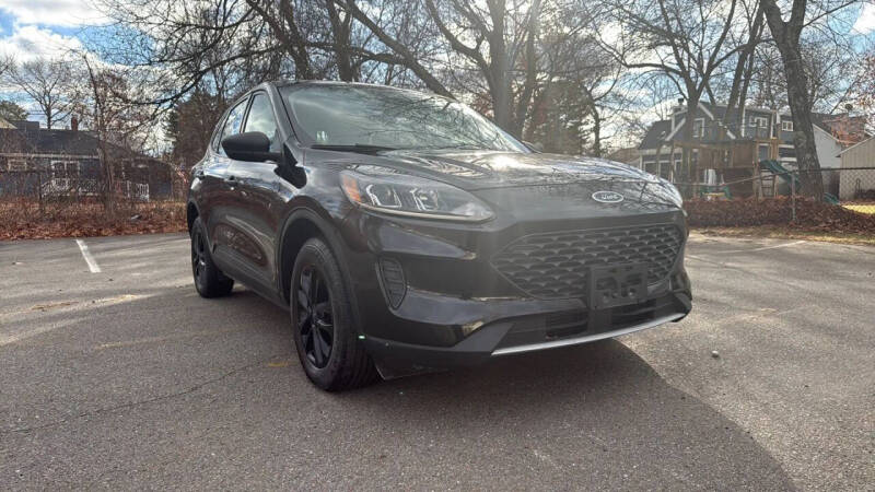 2020 Ford Escape S