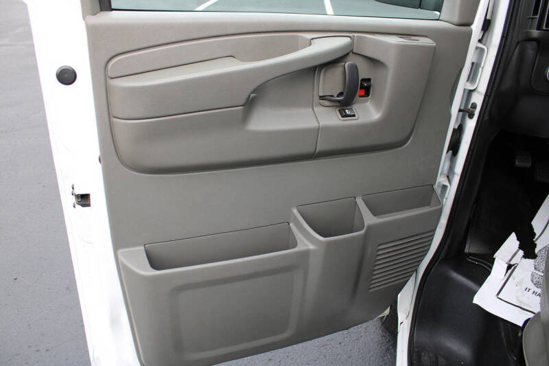 2014 GMC Savana LT 1500