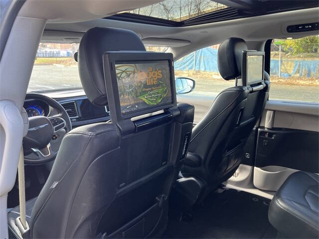 2018 Chrysler Pacifica Touring L Plus