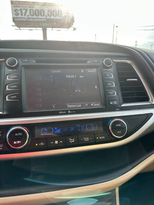 2015 Toyota Highlander XLE