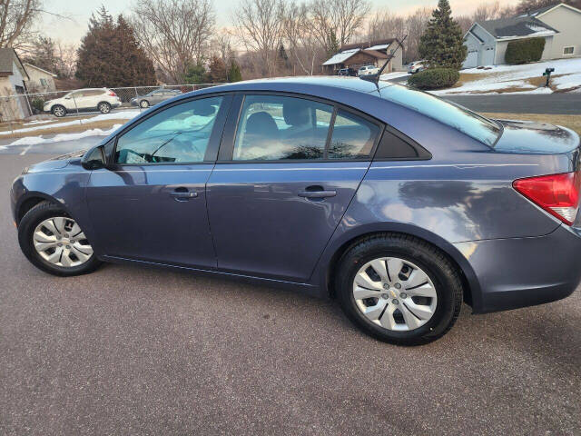 2014 Chevrolet Cruze for sale at Xtra Mile Auto Sales LLC in Cambridge, MN