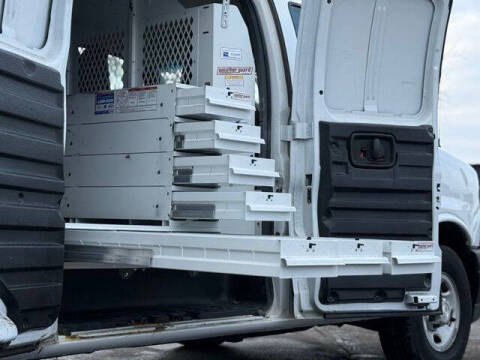 2017 Chevrolet Express 2500