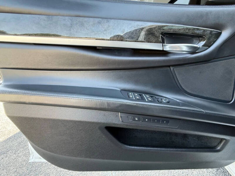 2013 BMW 7 Series 750Li