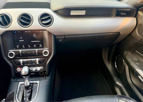 2017 Ford Mustang EcoBoost Premium