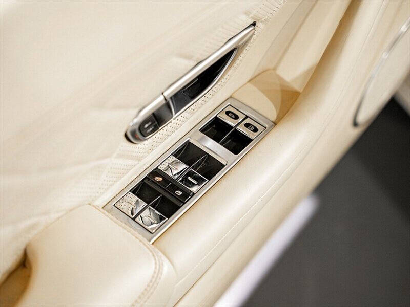 2016 Bentley Continental 59