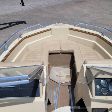 1982 Glastron SSV-177