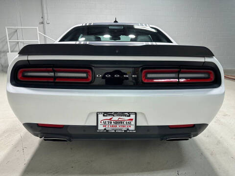 2016 Dodge Challenger 392 HEMI Scat Pack Shaker