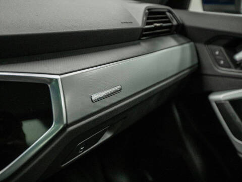 2021 Audi Q3 quattro S line Premium 45 TFSI